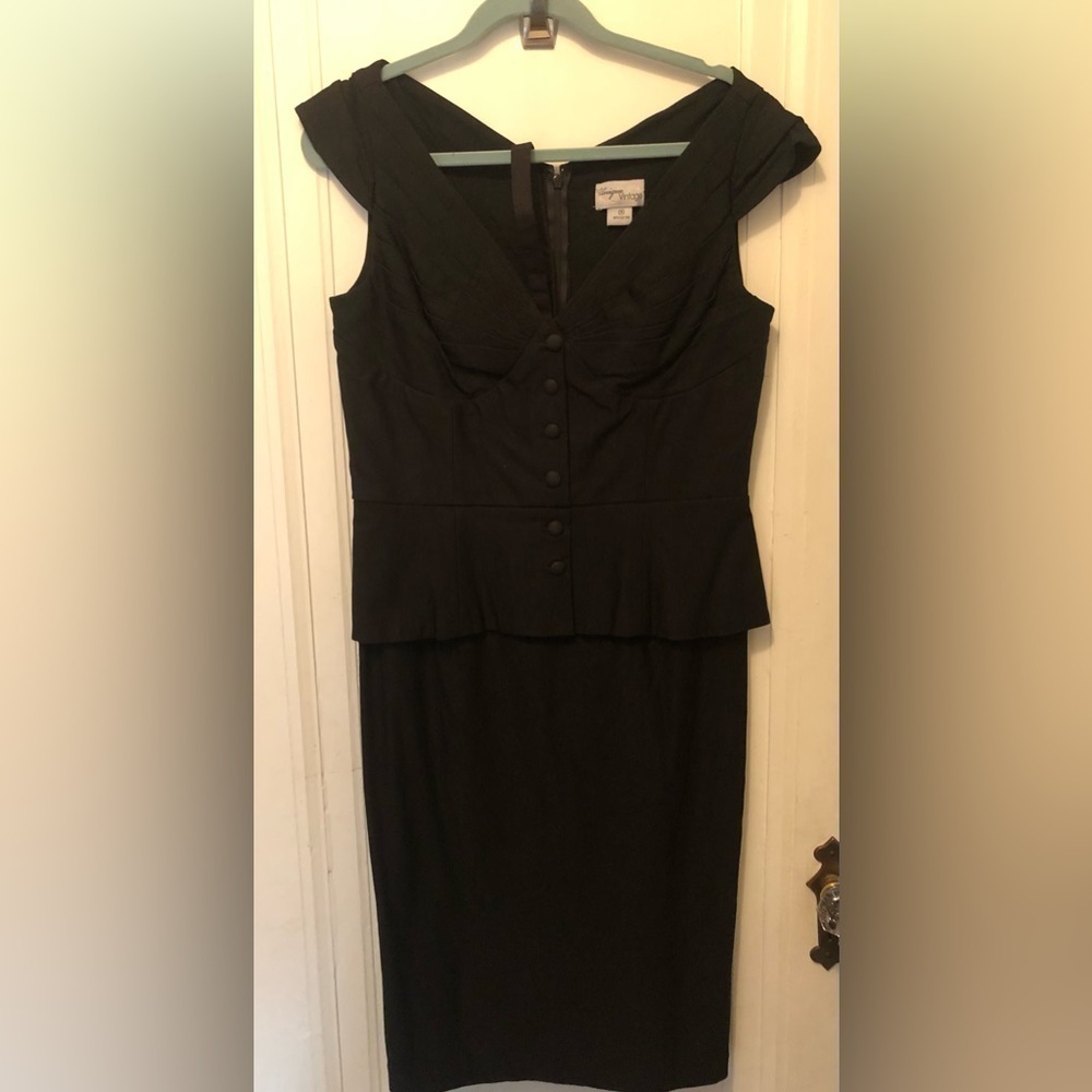 NWOT Unique Vintage Black Peplum Wiggle Business Pinup Dress 2XL - Picture 2 of 4